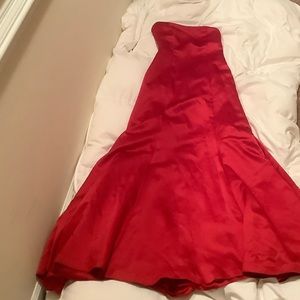 Vintage Vera Wang Gown